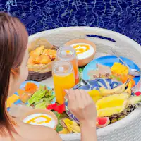 อาหารเช้าลอยน้ำ