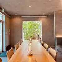 ห้องนั่งเล่นสำหรับพูดคุยและผ่อนคลาย