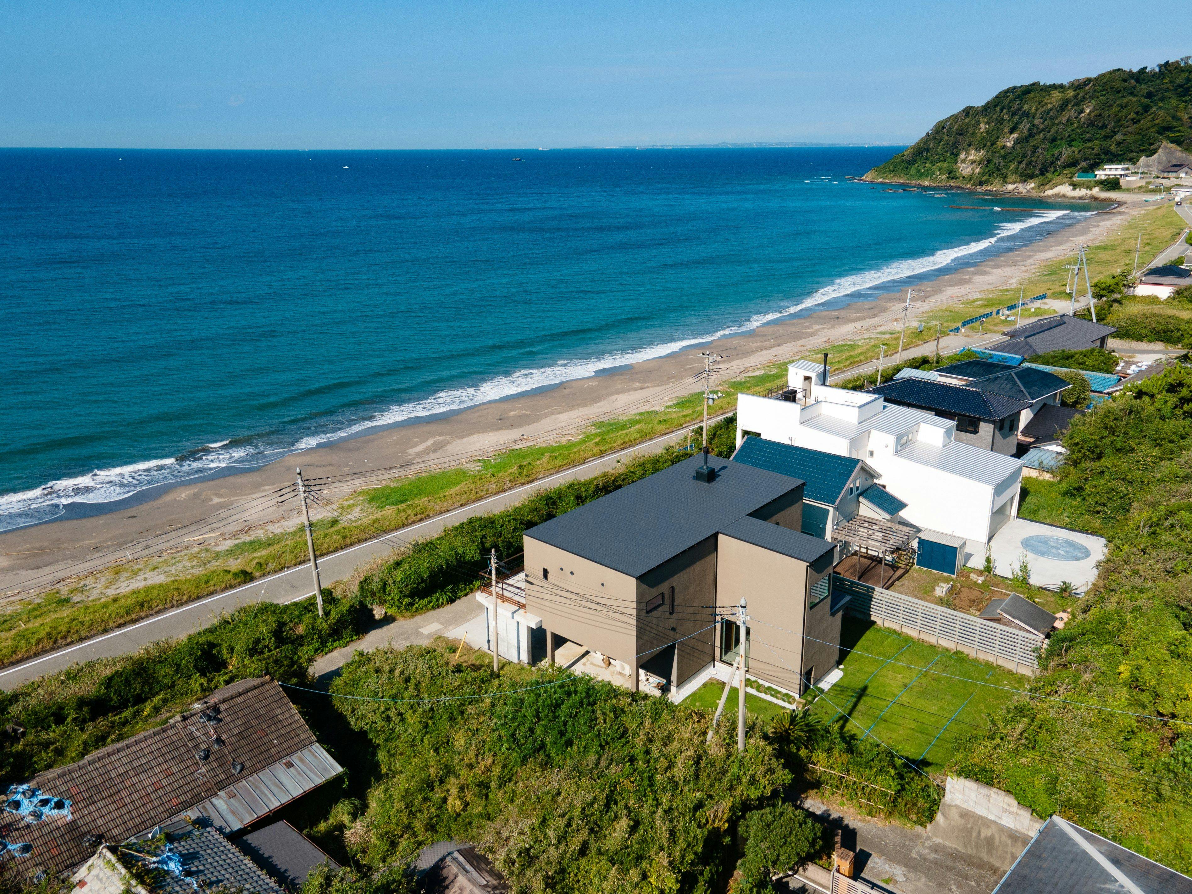 J&B namuya Villa