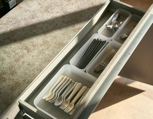 子供用食器もご用意