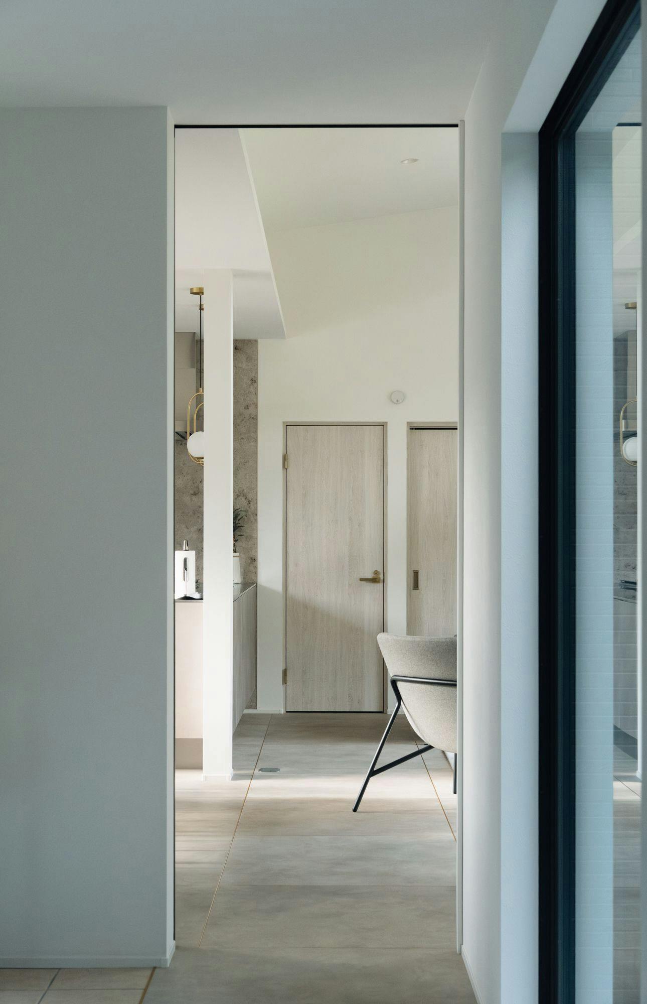 廊下から見たLDK