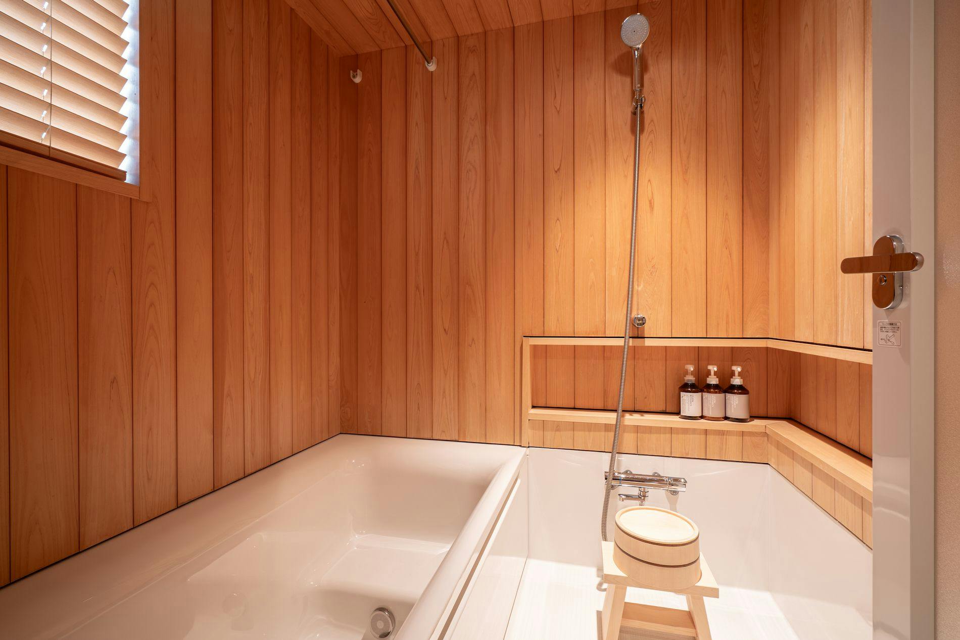 【讃岐緑想】風呂 Sanukiryokusou_bath