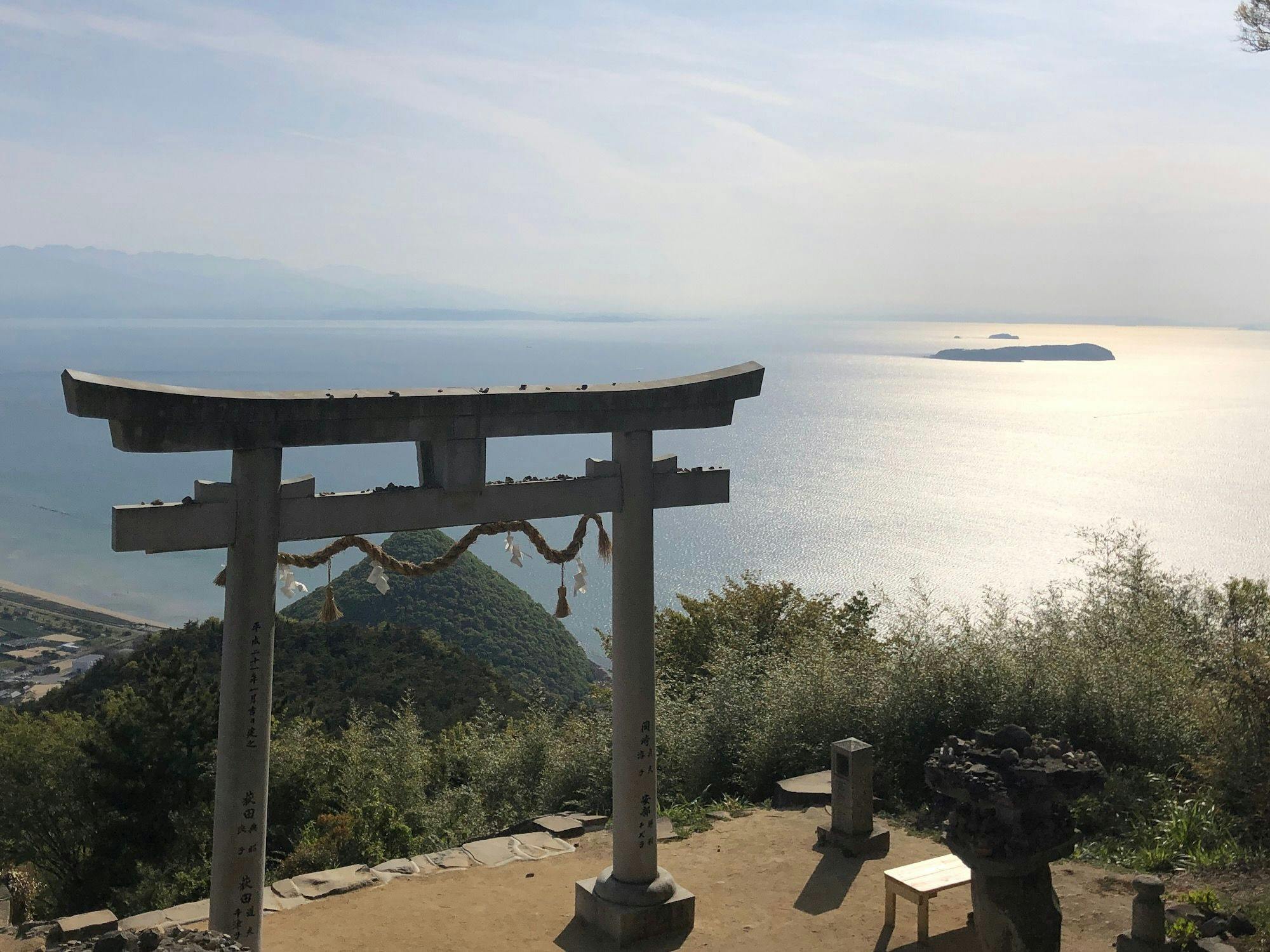 高屋神社・天空の鳥居