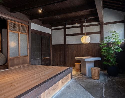 千代屋 102号室 バーカウンター