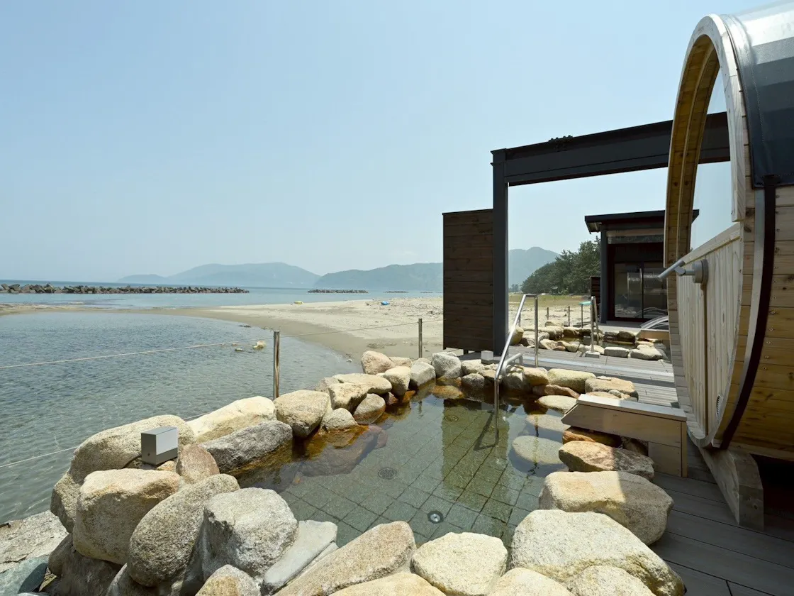 波・沙・沁限定の露天岩風呂