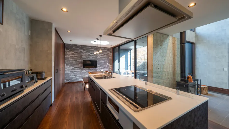 RIVER VIEW HOUSE