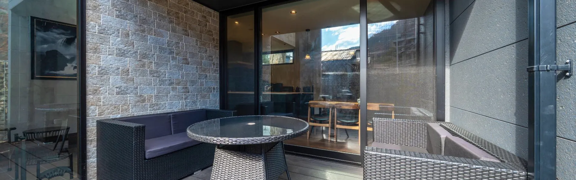RIVER VIEW HOUSE