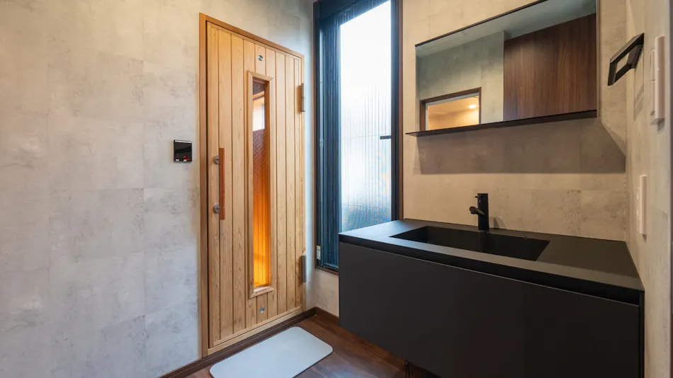 RIVER VIEW HOUSE