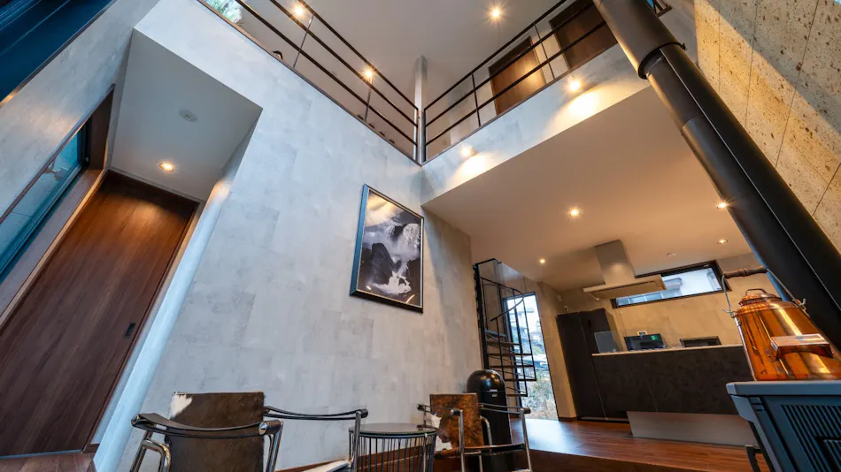 RIVER VIEW HOUSE