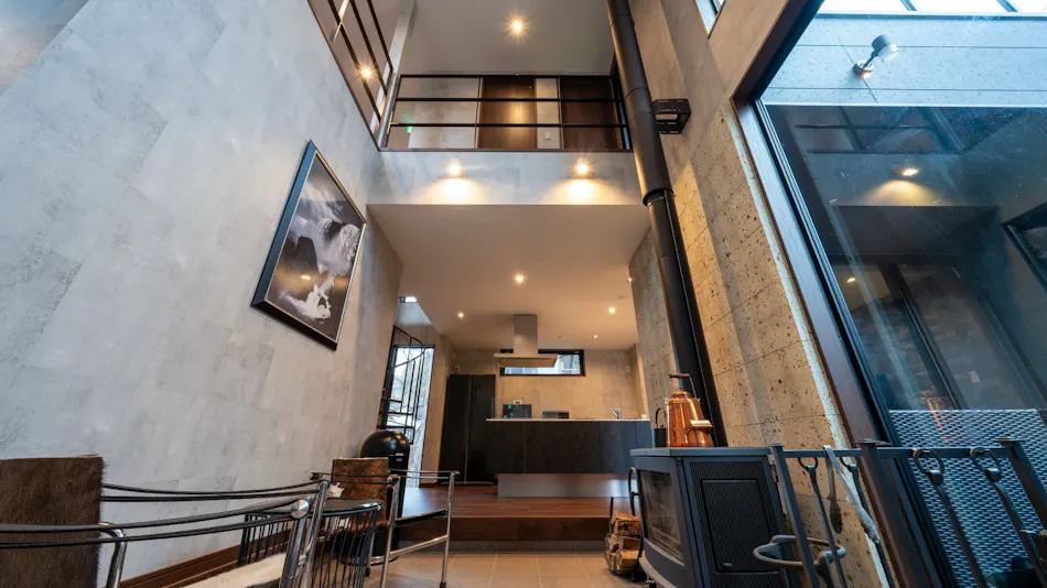 RIVER VIEW HOUSE
