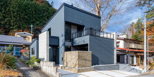 RIVER VIEW HOUSE