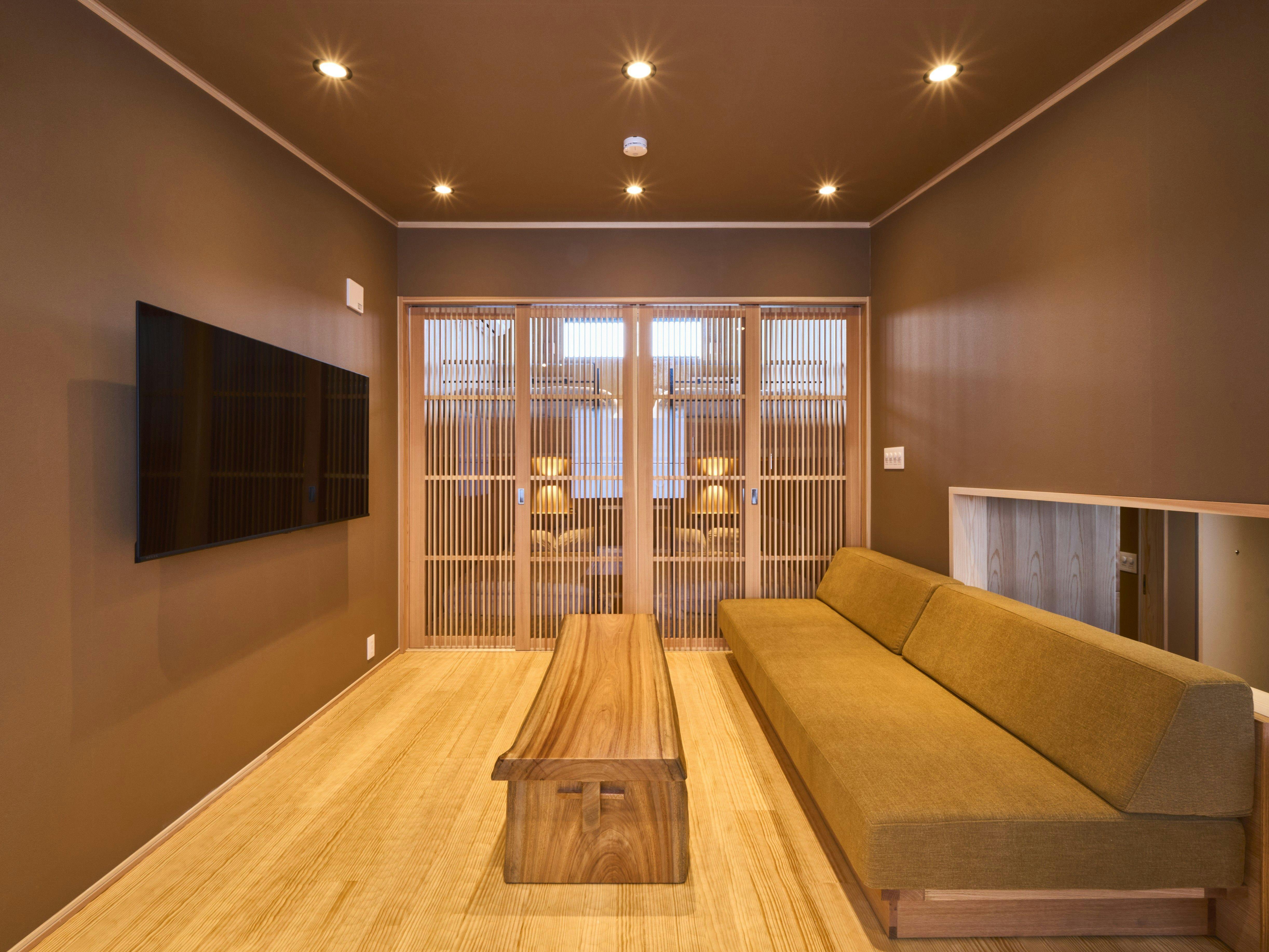 SUMI (ซูมิ) - ชั้น 3F