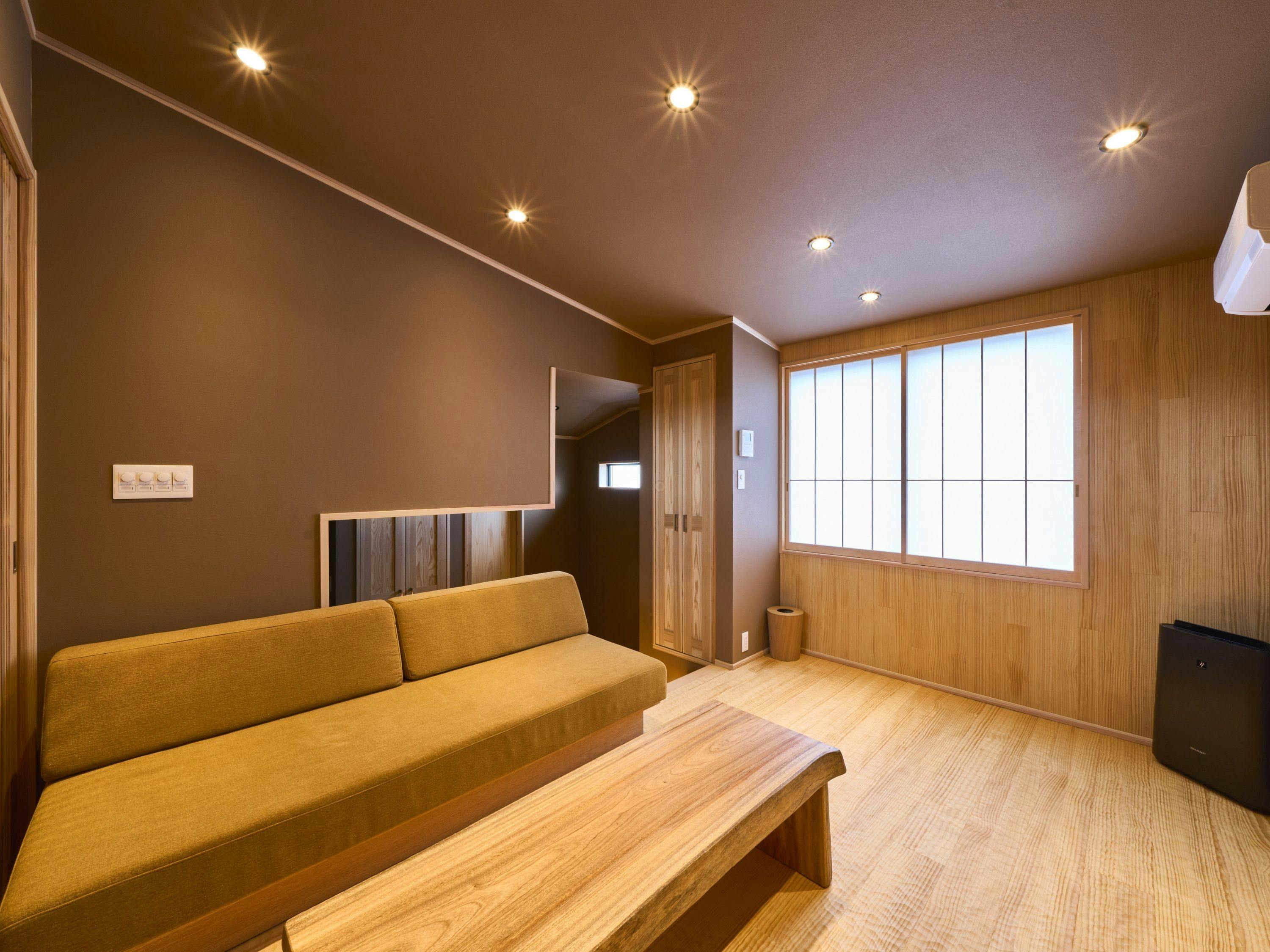 SUMI (ซูมิ) - ชั้น 3F