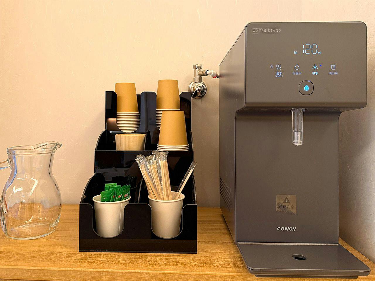 Dispenser air minum
