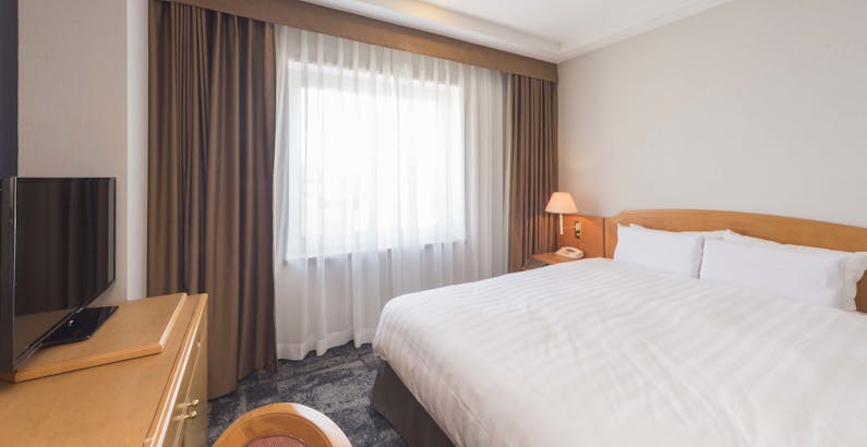 禁煙 デラックスダブル カップルおすすめダブルルーム 160cm幅ダブルベッドでゆったりと 素泊まりプラン ホテルjalシティ青森 一休 Comビジネス