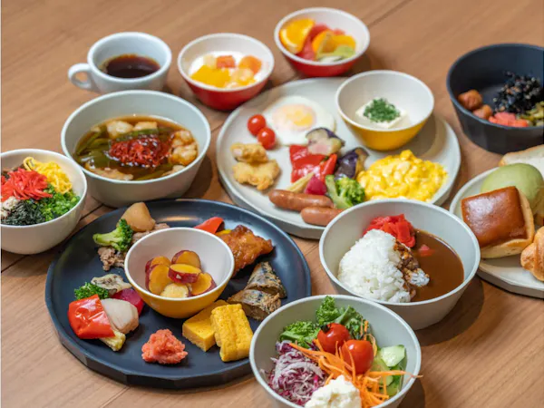 グルメバーガー専門店「ブラザーズ」のボリューム満点夕食券付き【1泊2食】さらに11時チェックアウト※