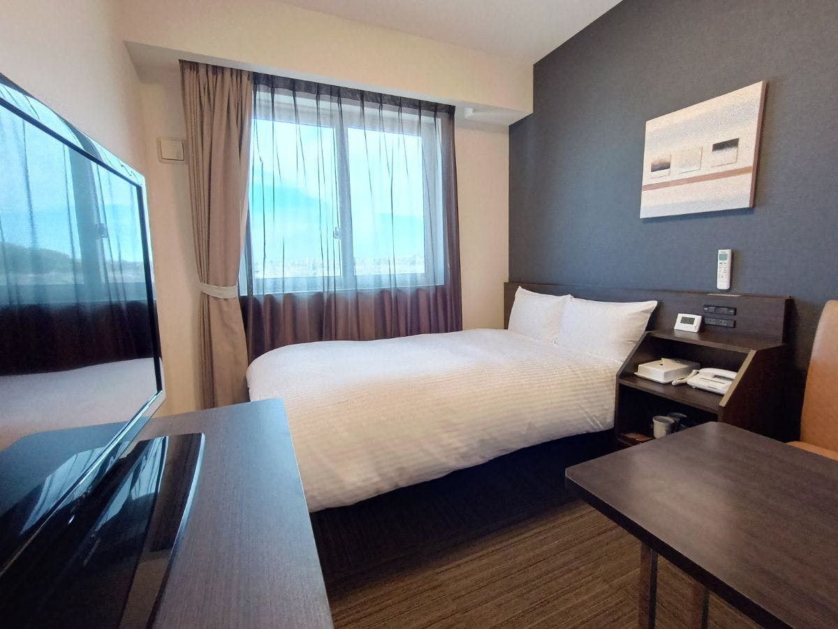 【อาคารฝั่งตะวันตก】เตียงเซมิ-ดับเบิล