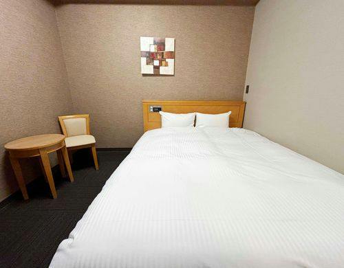ダブルB　お部屋にバス・トイレ付き