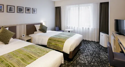 ซูพีเรีย ทวิน