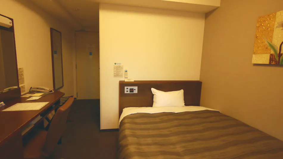 Hotel Route-Inn Nagoya Imaike Ekimae