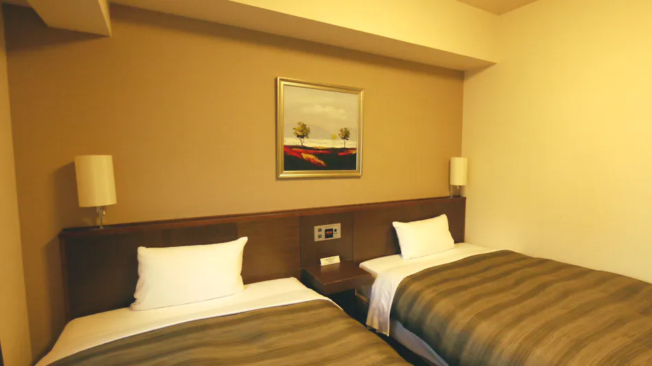 Hotel Route-Inn Nagoya Imaike Ekimae