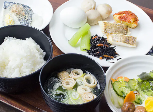 朝食バイキング