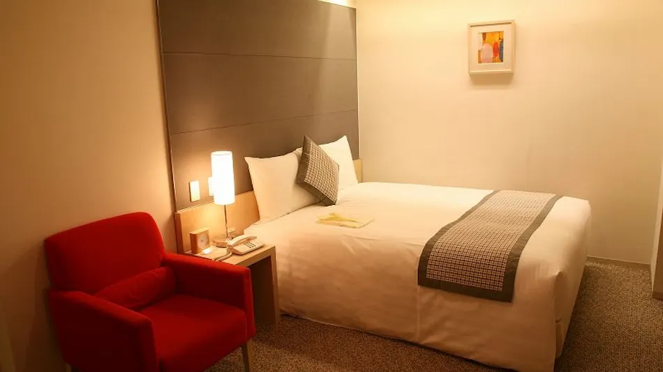 Hamilton Hotel - Red -