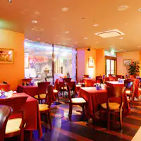 レストランSurf&Turfテーブル席