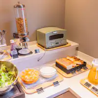 朝食は和洋折衷豊富にご用意しております!