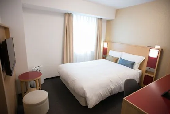 モデレートルーム(16.7平米)