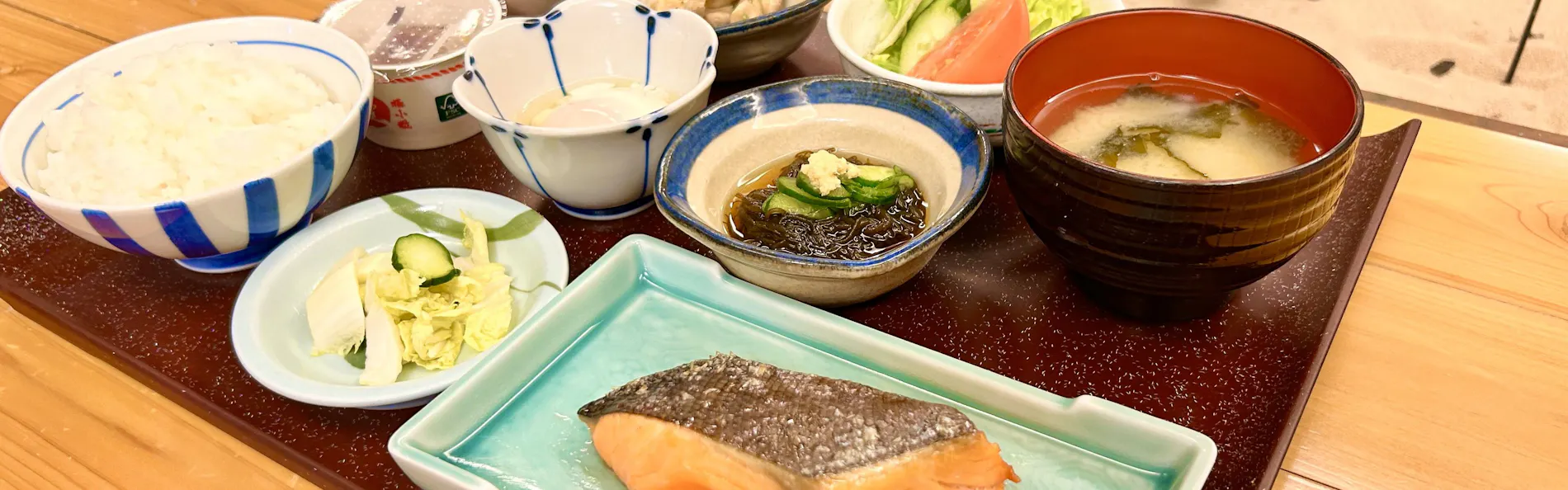 コンセプトホテル和休