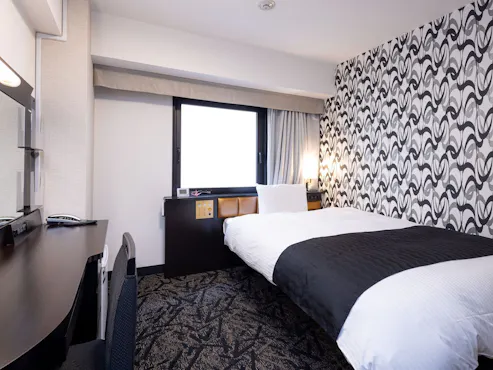 広さ【15平米】/ベッド幅【140cm】