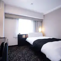 広さ【16平米】/ベッド幅【140cm】