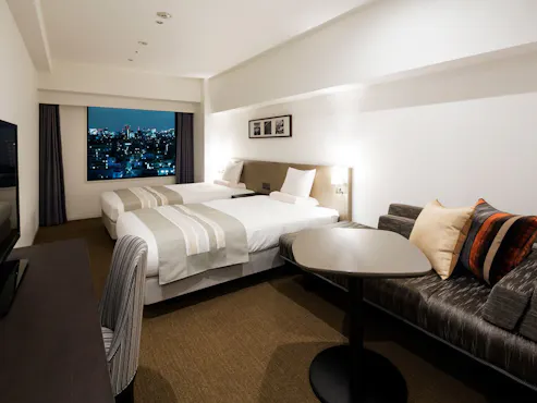 ซูพีเรีย ทวิน