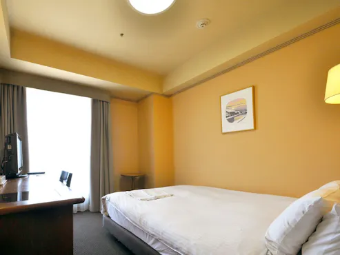 【セミダブルルーム】