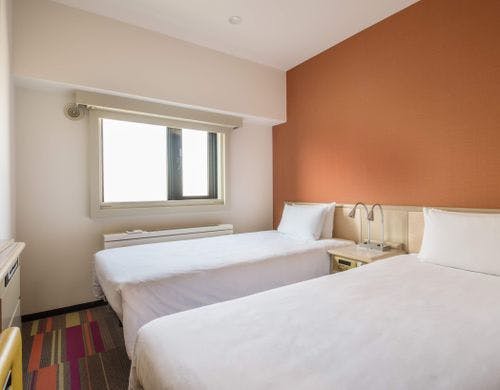 ツイン１３平米