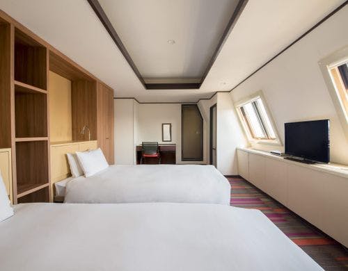 デラックスツイン２７平米