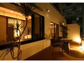 ホテルバー　グランティオス　本館