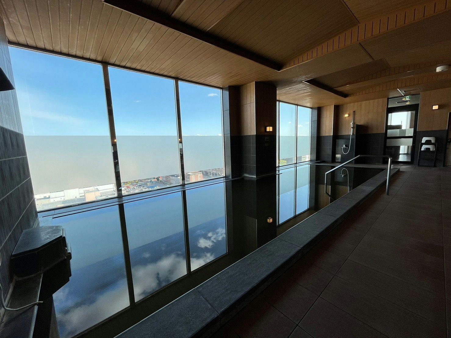 天人峡天然温泉　「旅人の湯」　ホテルルートインGrand旭川駅前