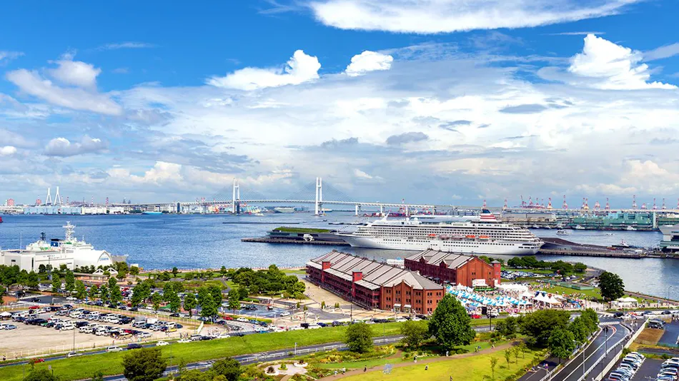 Navios Yokohama