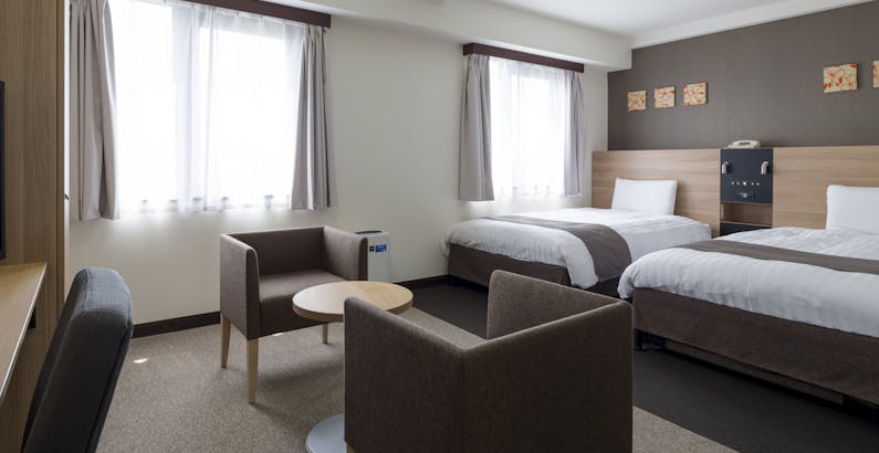 2ベッド ツインハイクラス 禁煙 素泊まり 変動料金 Flexible Rate 現地決済or事前決済 プラン コンフォートホテル堺 一休 Comビジネス