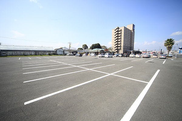 ที่จอดรถ