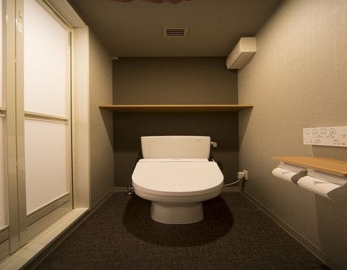 ◆温水洗浄機能付きトイレ