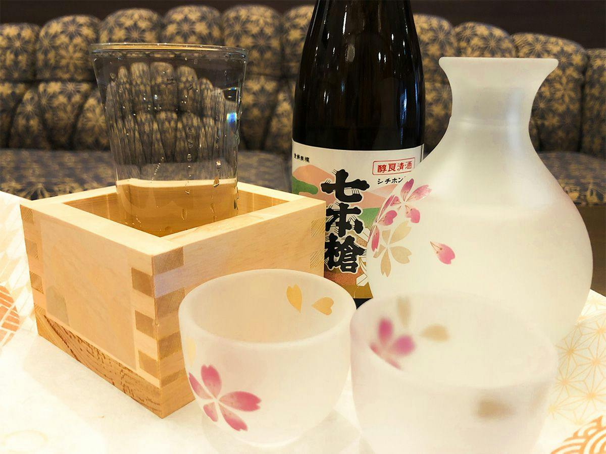 【60歳以上限定豪華特典付】朝・夕2食付き 大人旅応援！近江牛のしゃぶしゃぶ御膳
