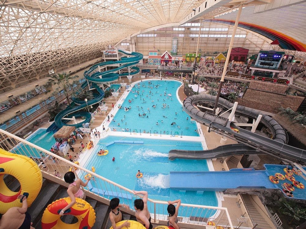 สวนน้ำฮาวายเอียนส์