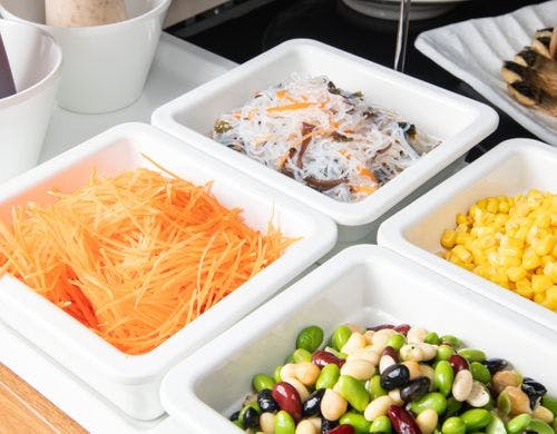 サラダコーナー