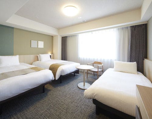 スーペリアコーナーツイン・昼【3名仕様】