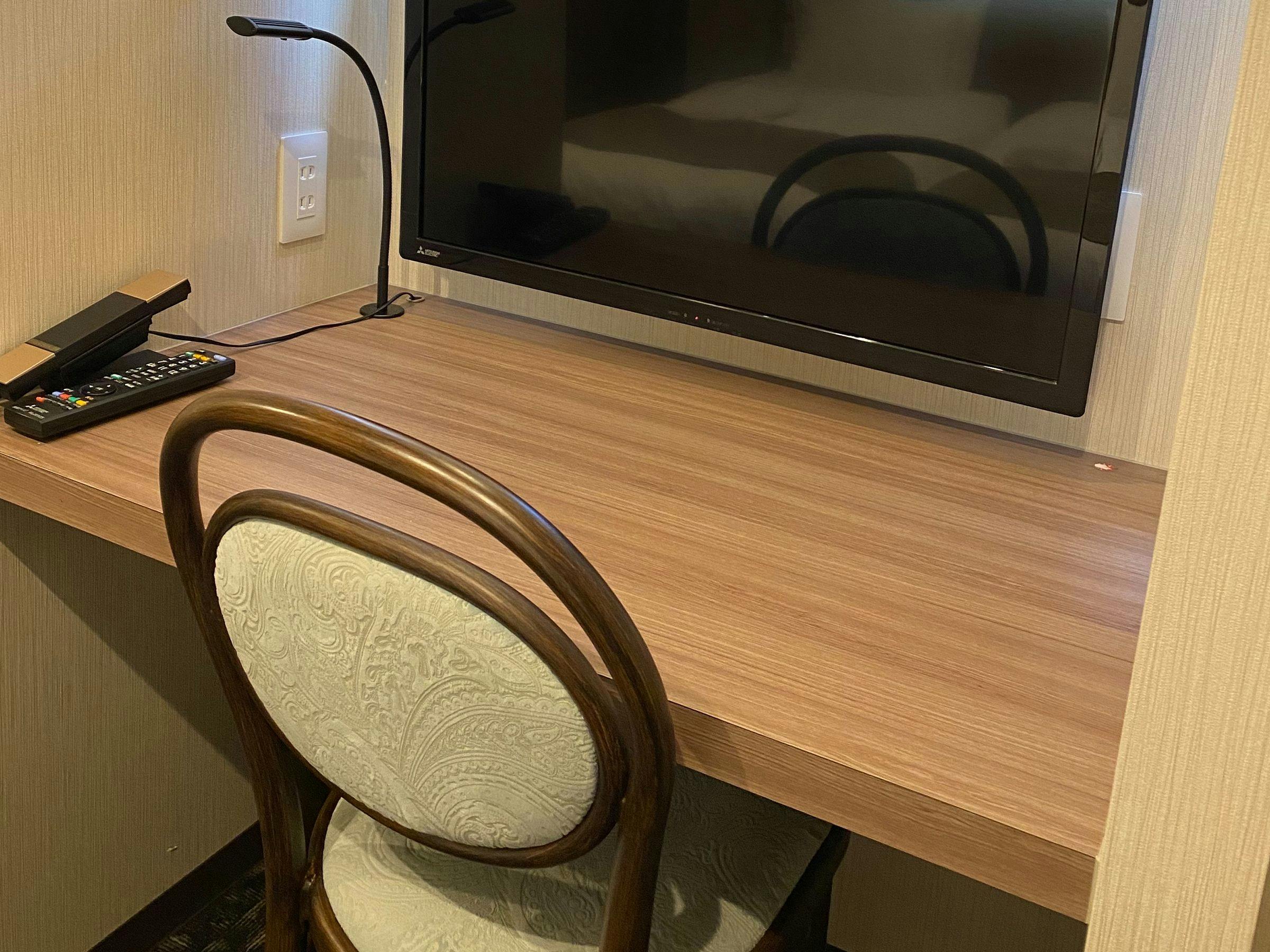 ビジネス　机周り