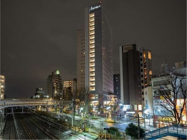 ホテル外観＿夜Ver