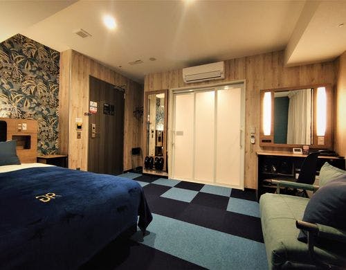 ユニバーサルシングル/ダブル